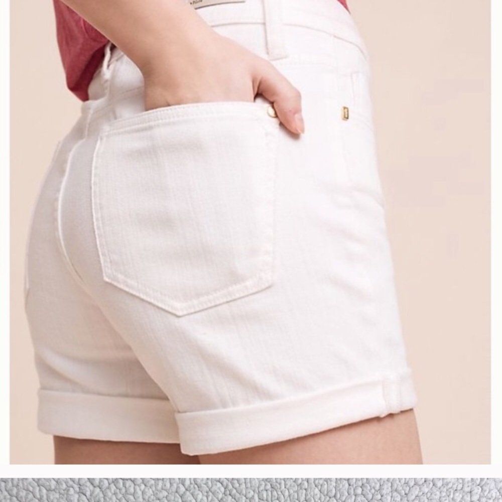 Pilcro Script High-Rise Shorts White 27 - Picture 3 of 10